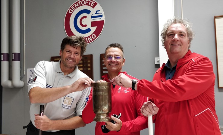 Team Ulrik Schmidt vinder udsat klubmesterskab